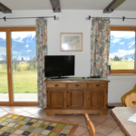 Offener Wohnbereich mit herrlichem Ausblick und Terrasse, Ferienhaus Astrid